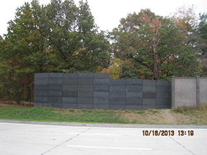 Rendering of recycled tire noise barriers